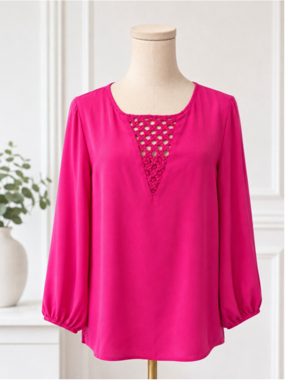 Chaus New York Fuchsia Pink Crochet Inset 3/4 Sleeve Blouse Top Size M